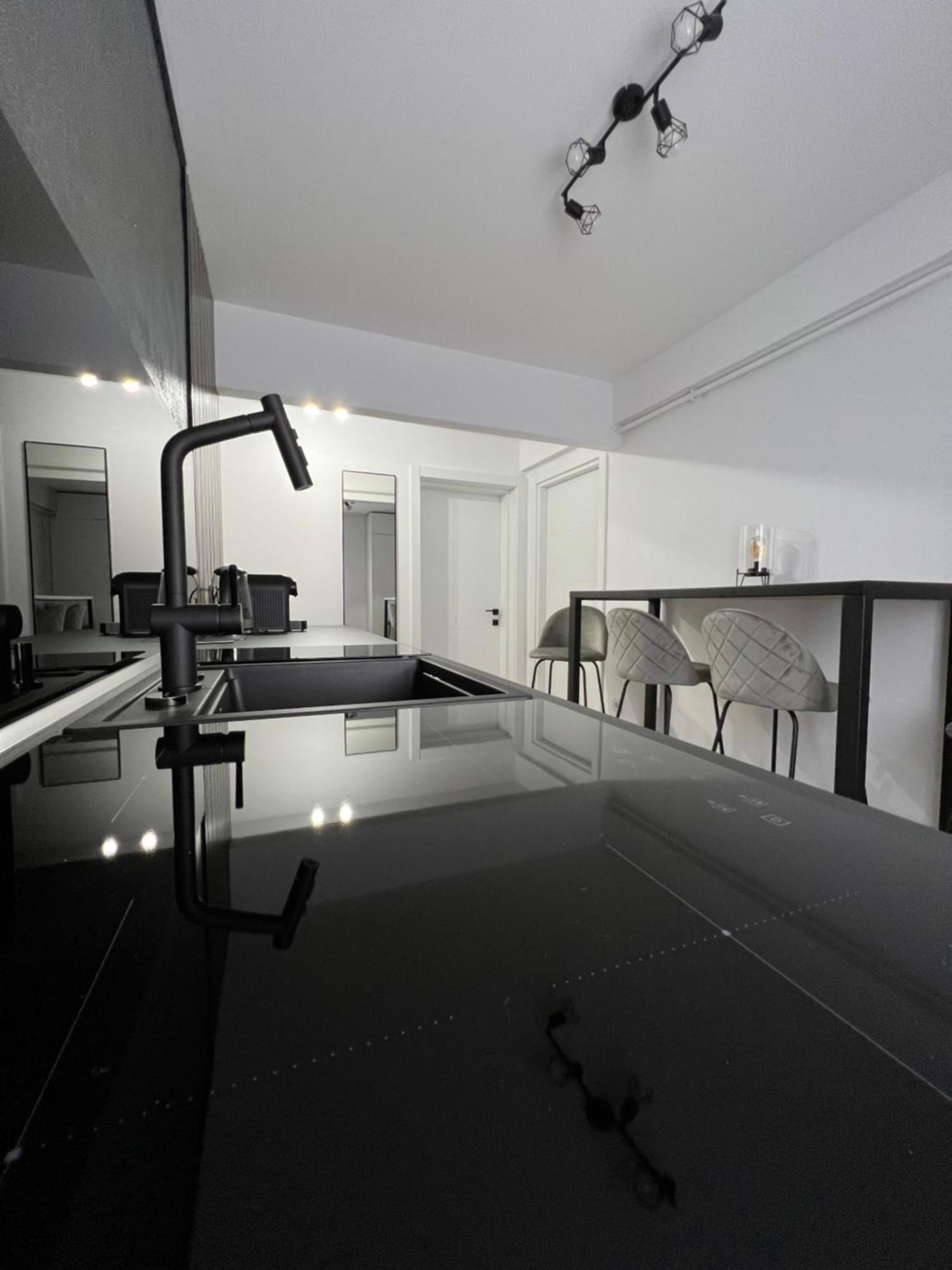 Onix Apartamento Hunedoara Exterior foto