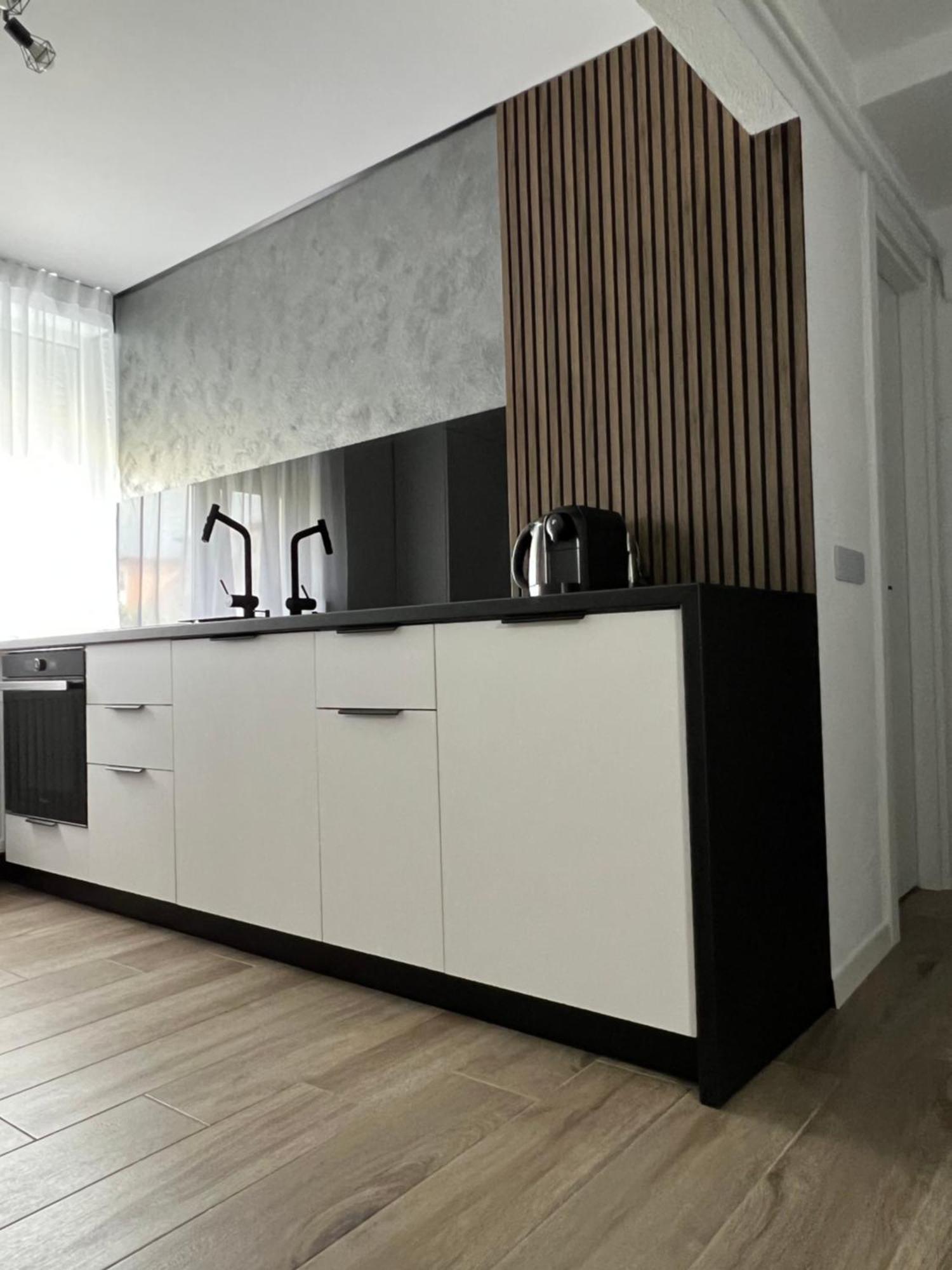Onix Apartamento Hunedoara Exterior foto